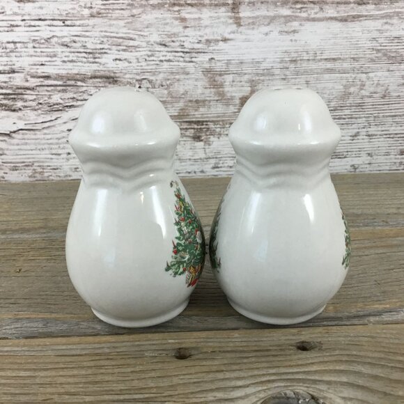 Vintage Christmas Tree Salt & Pepper Shakers Stoneware 3.75" Tall Holiday Decor - Picture 4 of 7